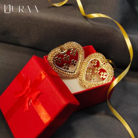 Golden Heartshine Earrings