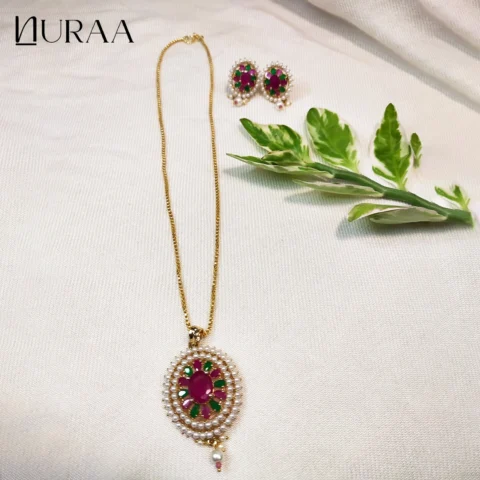 Oval Ruby-Emerald Pearl Pendant Set