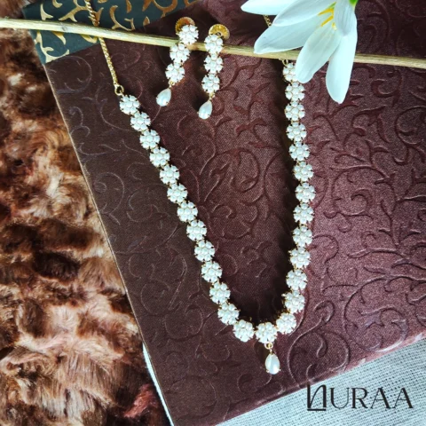 Pearl Blossom Necklace Set