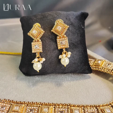 Golden Aura Necklace Set