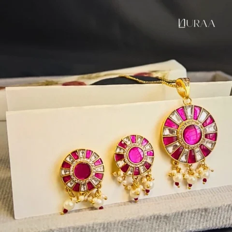 Magenta Pink & White