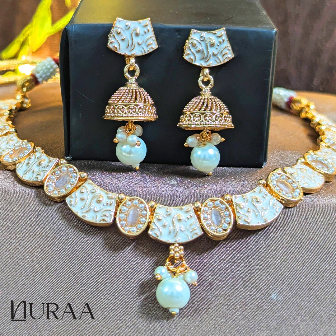 Noor White Enamel Necklace Set